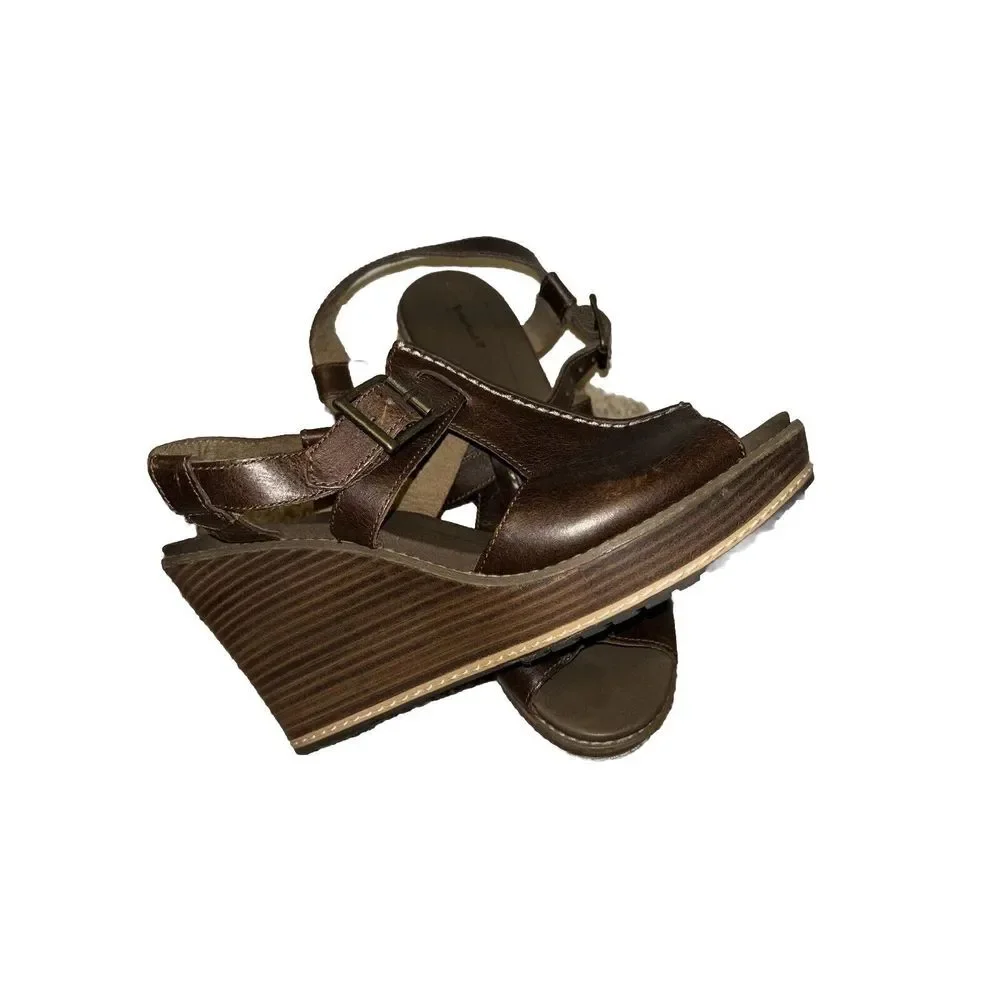 Timberland Earthkeepers Danforth Brown Wedge Leather Sandals Size 9 Anti-Fatigue